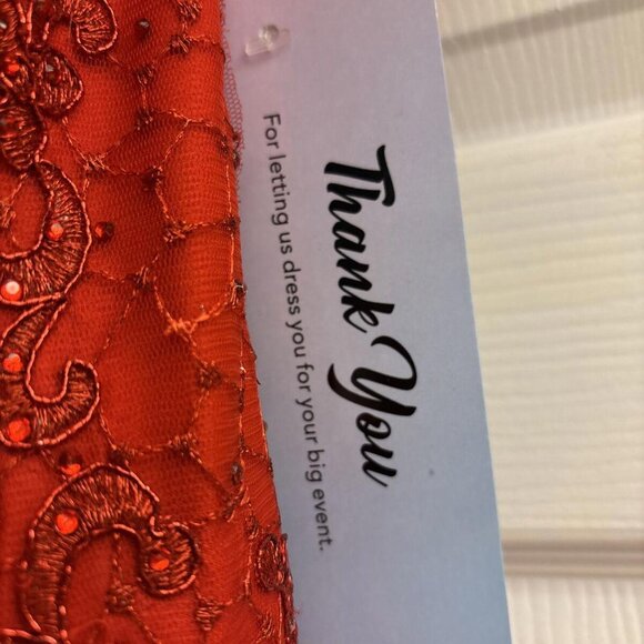 NWT Red Beaded Satin Lace Off Shoulder Ball Gown. White By Soieblu. Formal. Sz L - Picture 6 of 15